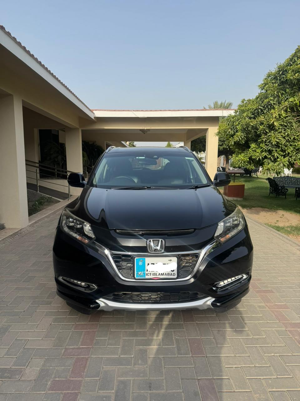 Honda Vezel Z Sensing gallery thumbnail 4